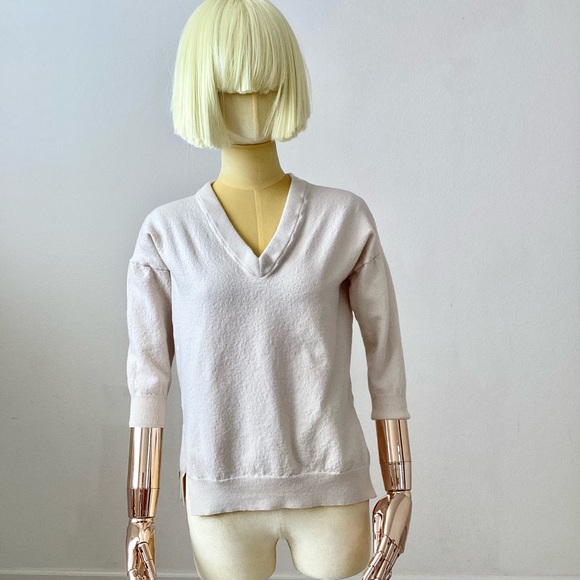 Toteme Cream V Neckline Three Quarter Sleeveves SZ S